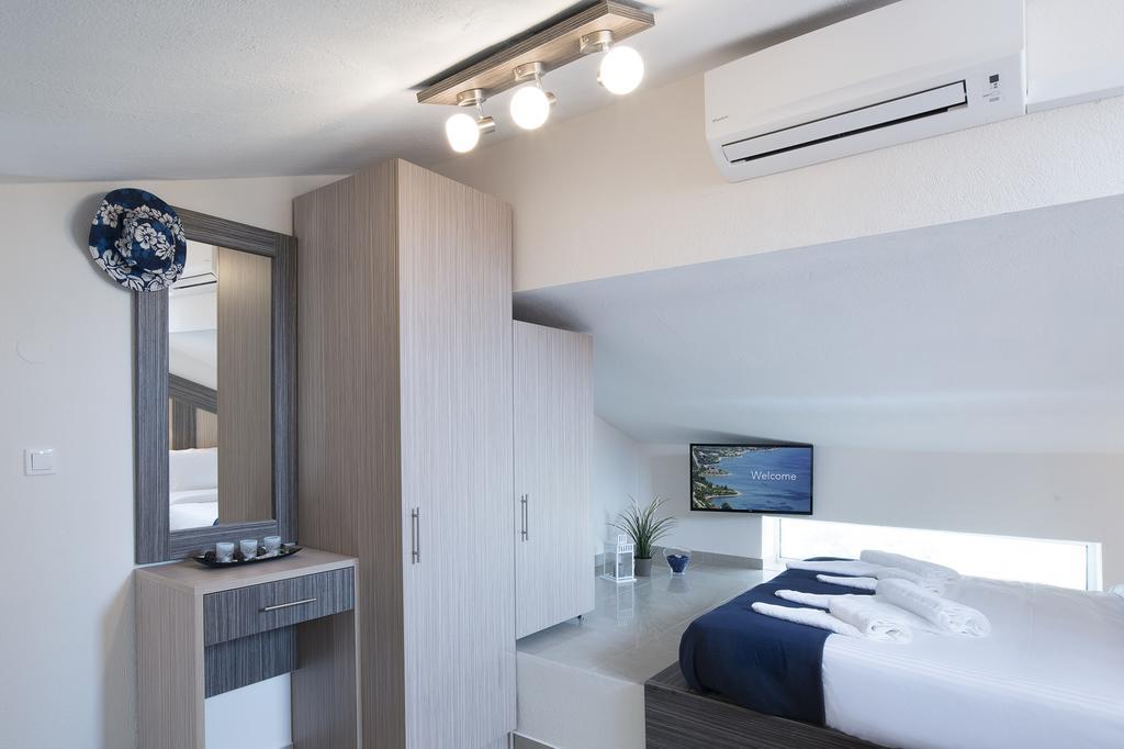 Xalonia Villas Ayios Nikolaos Bagian luar foto